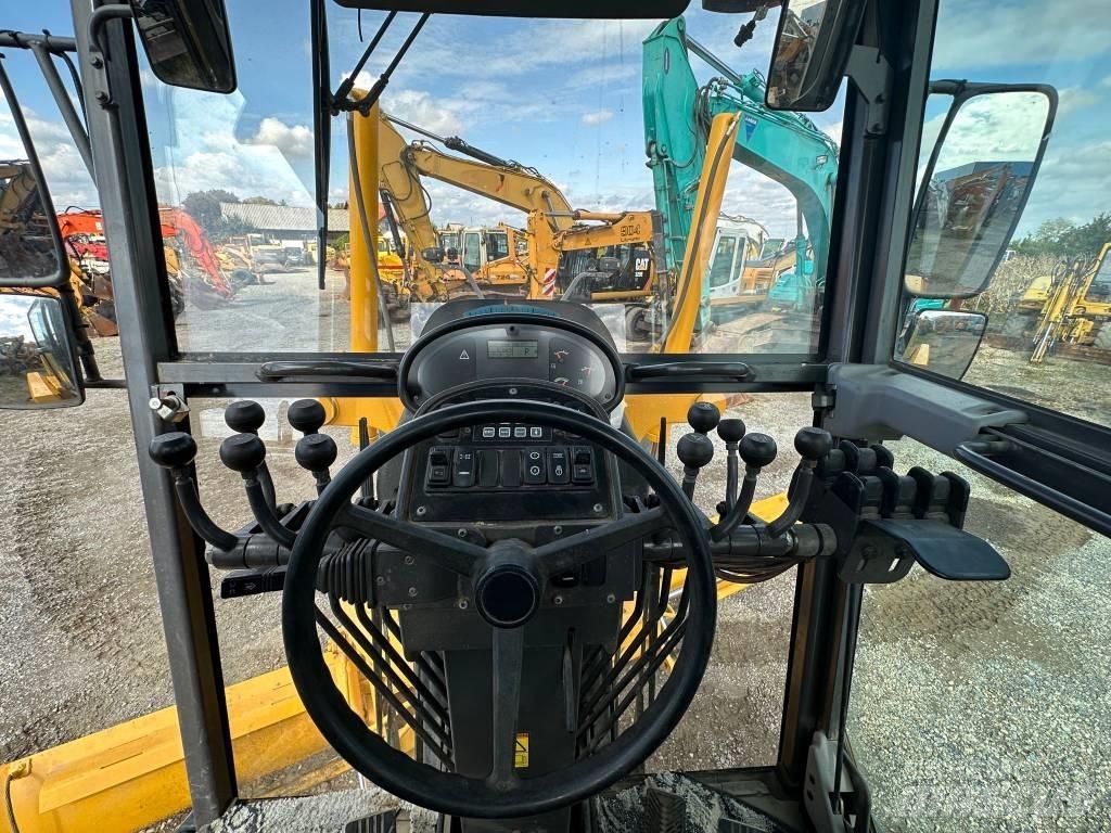 Volvo G 976 平地机/推土机