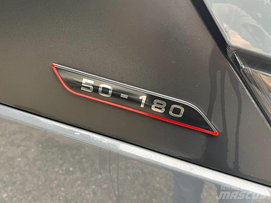 Iveco 50C 18 大型面包车