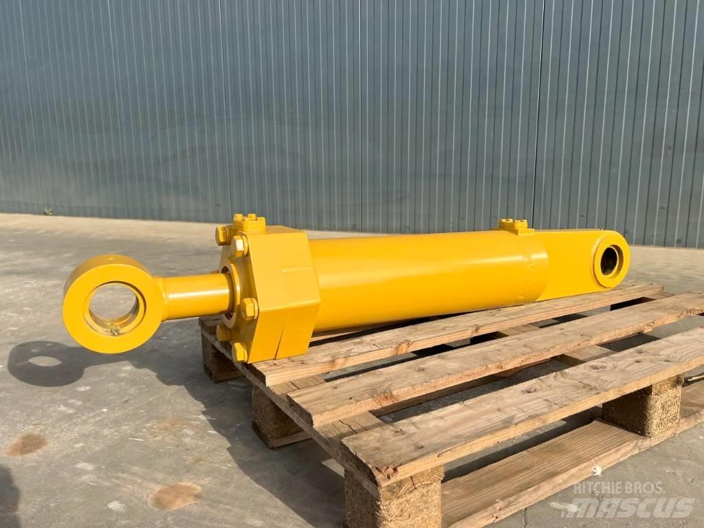 CAT D8 Cylinder 其他组件