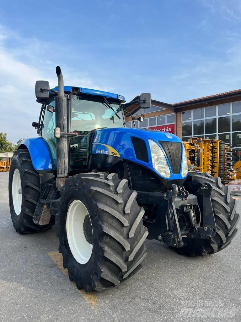 New Holland T 7060 拖拉机/农用车