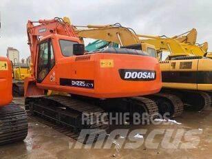 Doosan DH 225 履带挖掘机