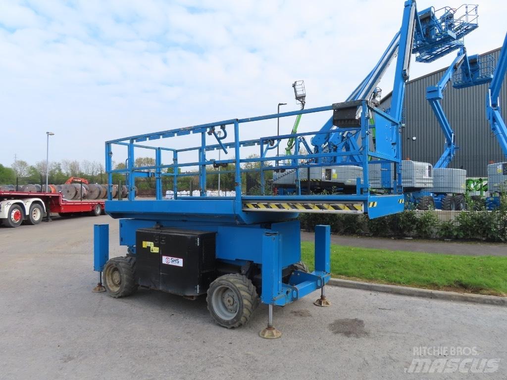 Genie GS 3369 RT 剪叉式升降机