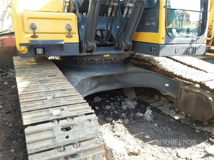 Volvo EC 240 B LC 履带挖掘机