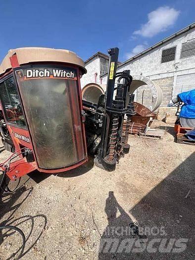 Ditch Witch JT30AT 钻孔机