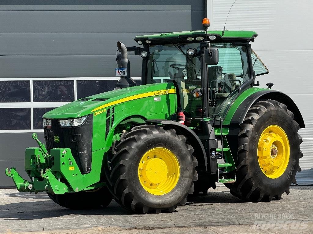 John Deere 8400 R 拖拉机/农用车