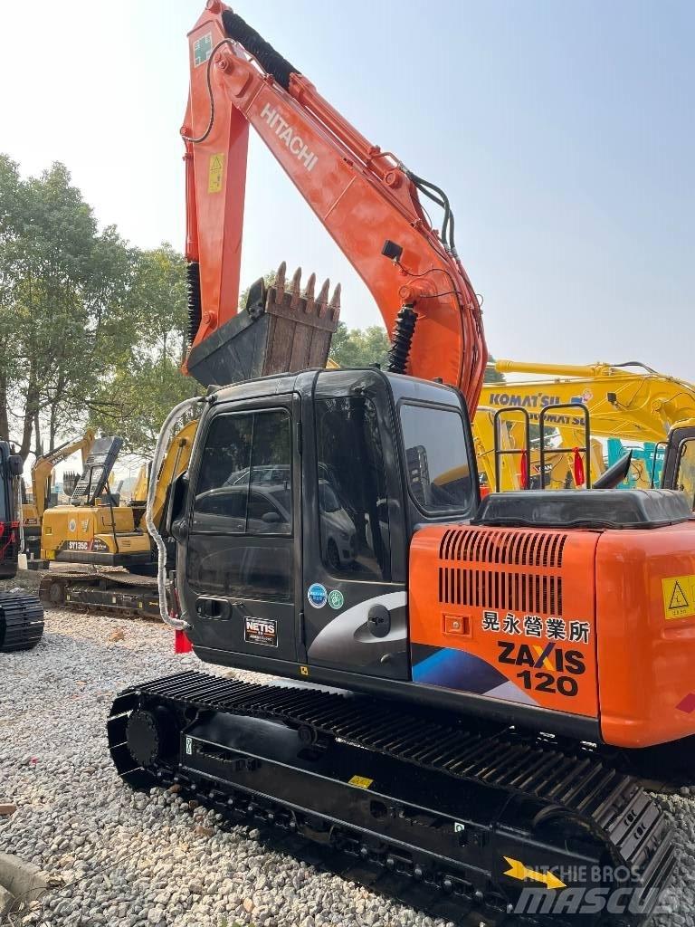 Hitachi 120 履带挖掘机