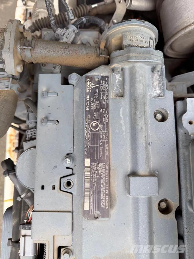 Terex TW 85 中型挖掘机