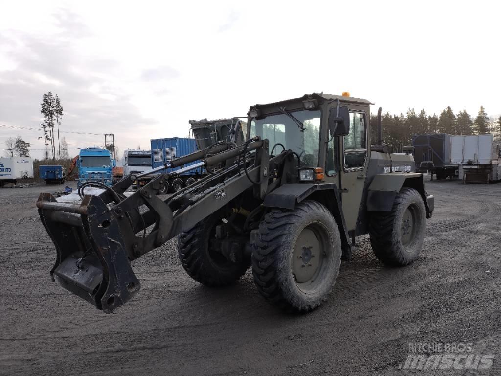 Valmet 643 小型装载机