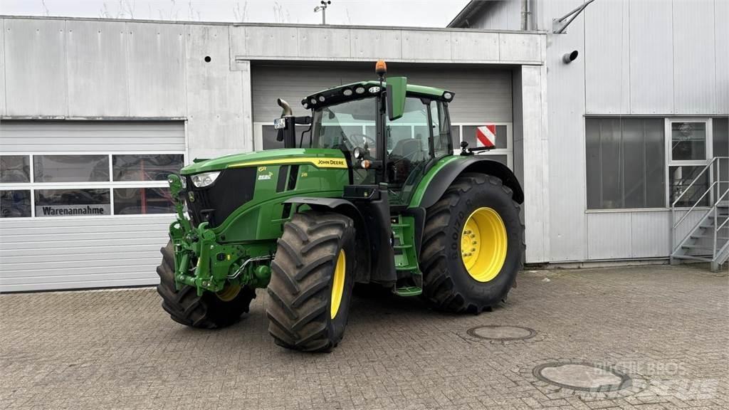 John Deere 6R215 拖拉机/农用车