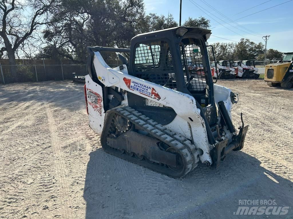 Bobcat T64 滑移装载机