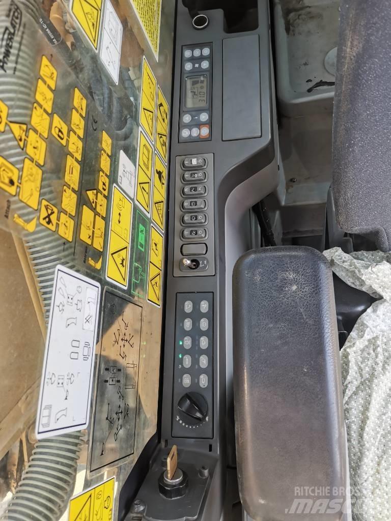 CAT 320 E 履带挖掘机