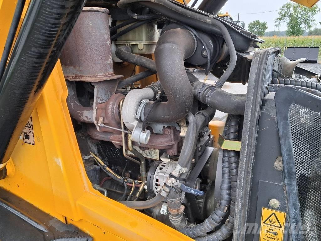 JCB 3 CX 反铲装载机