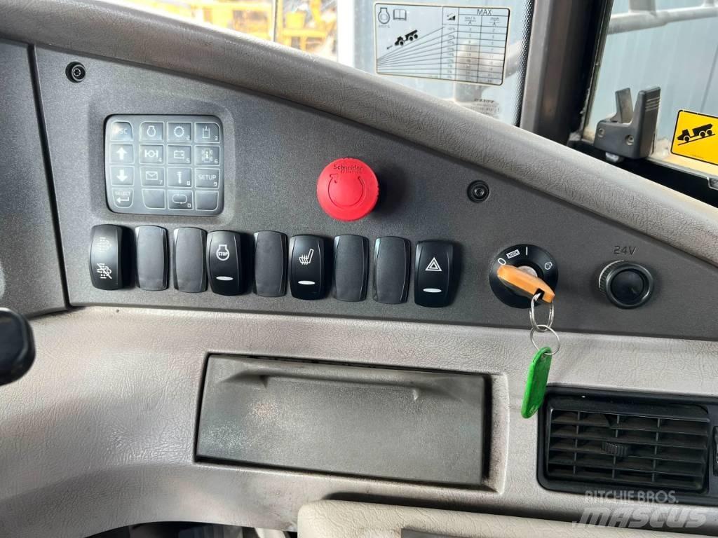 Volvo A35G 铰接式自卸车