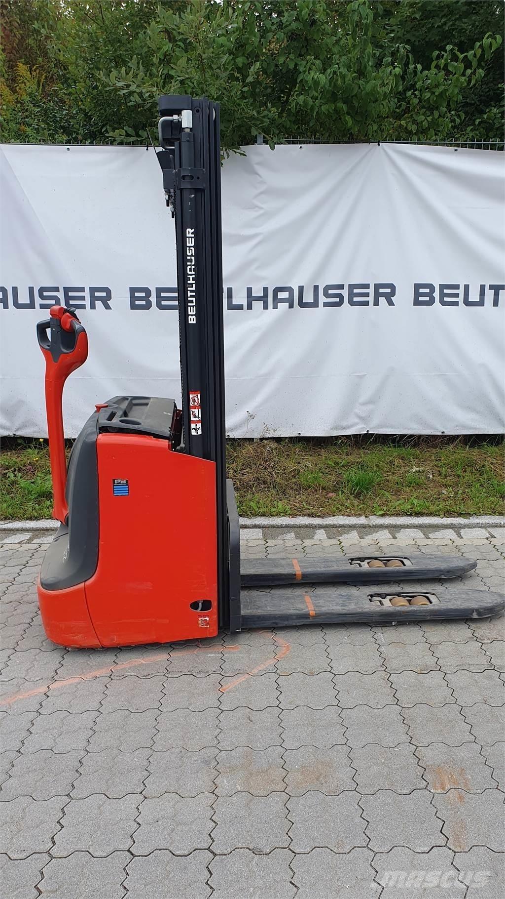 Linde L12i 手推堆垛车