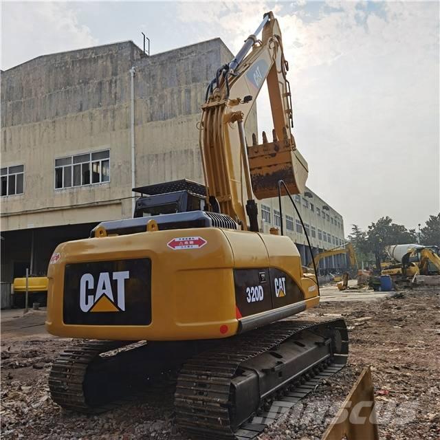 CAT 320 D 履带挖掘机