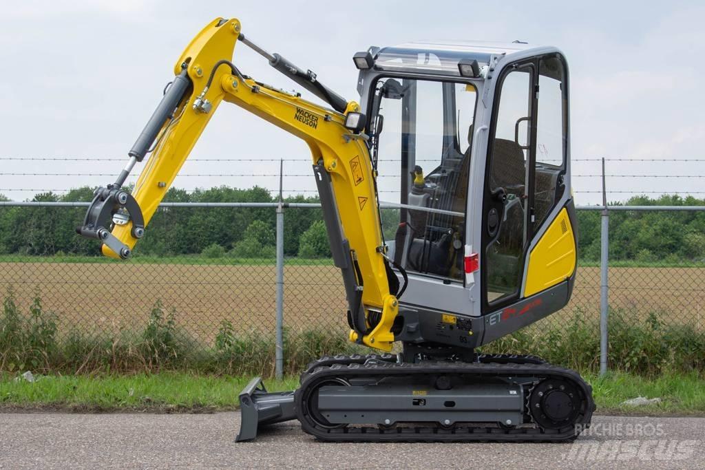 Wacker Neuson ET24 小型挖掘机