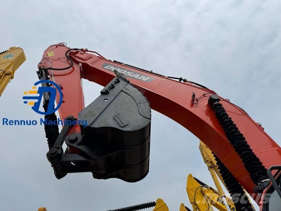 Doosan DX 340 履带挖掘机