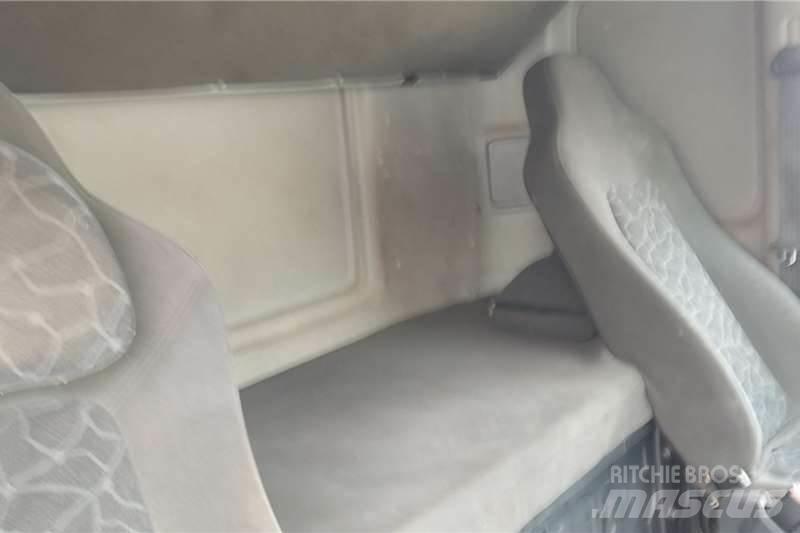 Daewoo KL3TX 其他货车