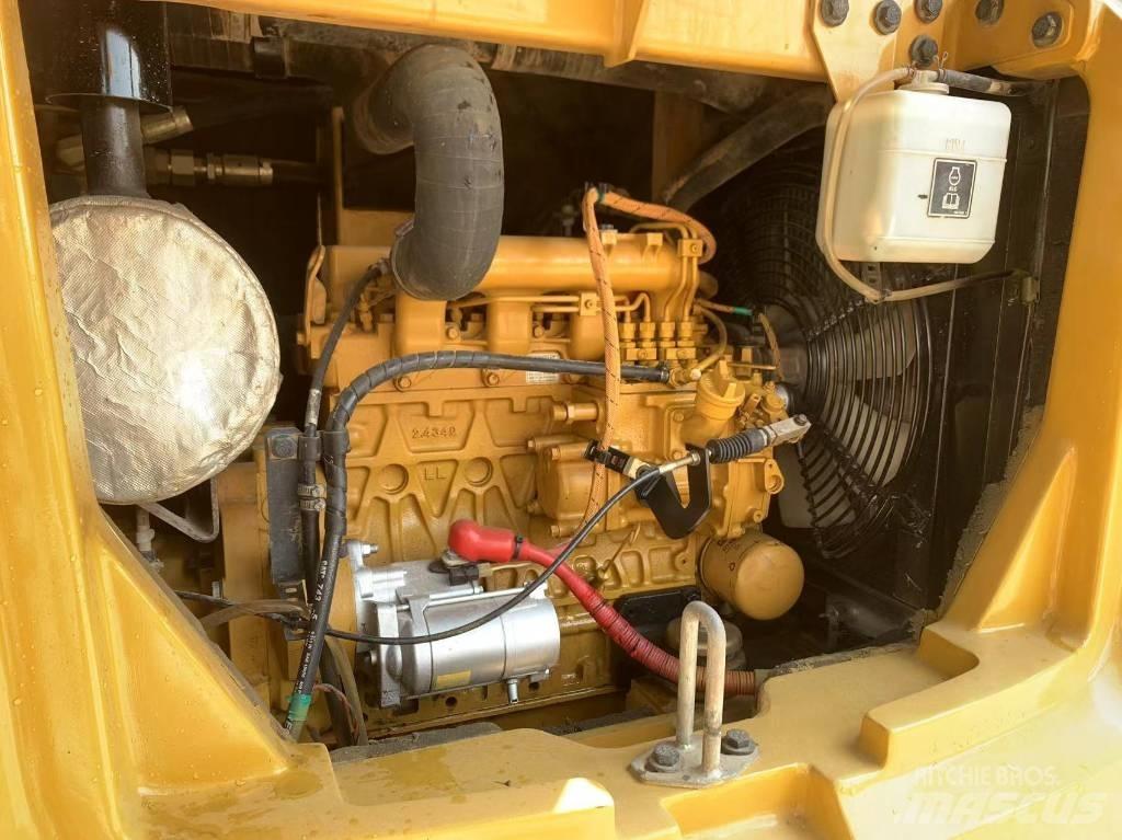 CAT 303.5 E 小型挖掘机