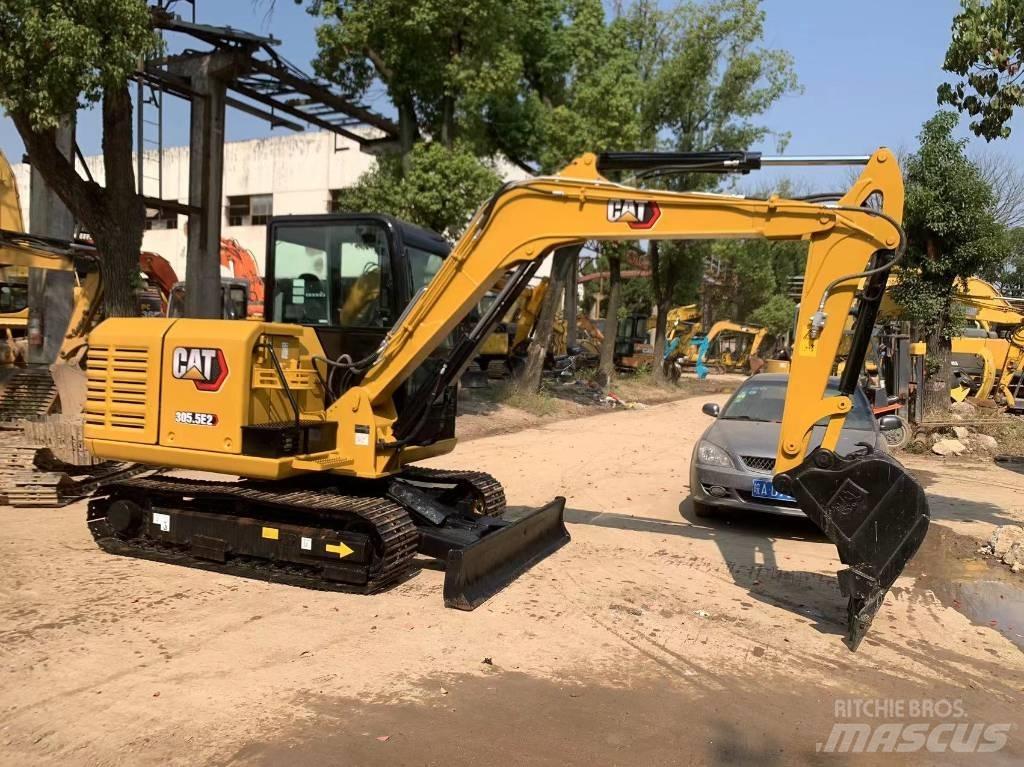 CAT 303.5 E 小型挖掘机