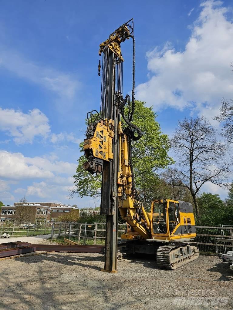 RTG BAUER RG 14 振动打桩锤