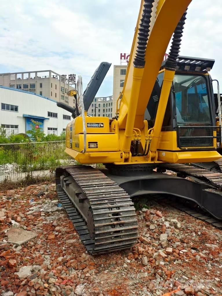 Komatsu PC 210 履带挖掘机
