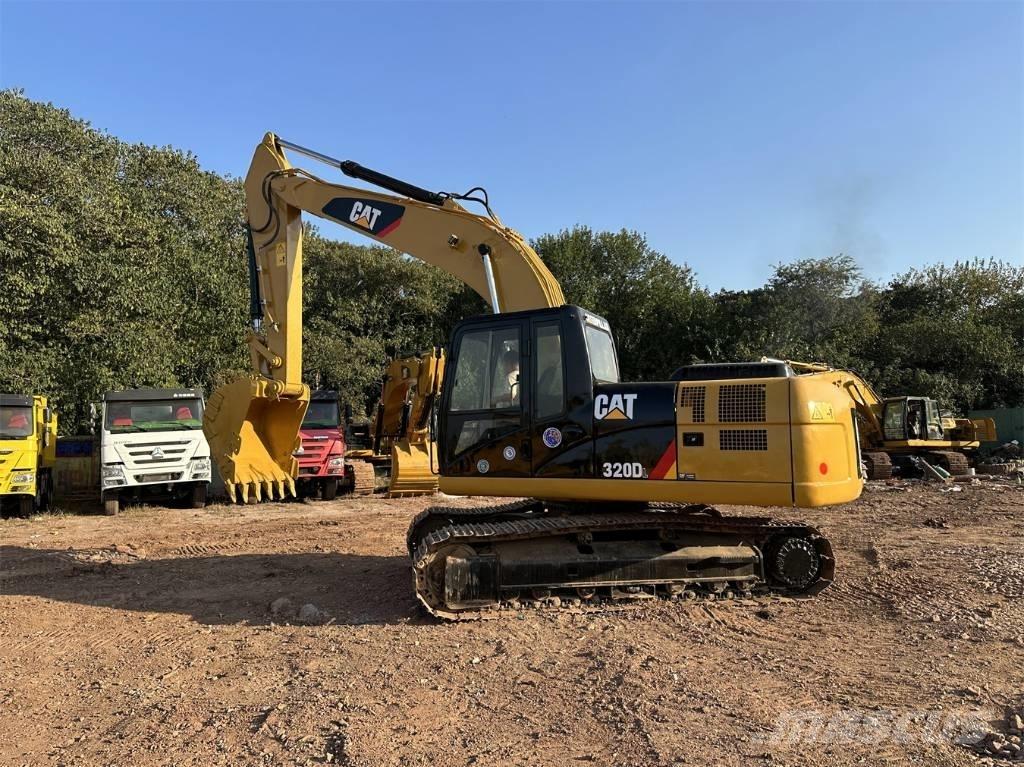 CAT 320DL 履带挖掘机