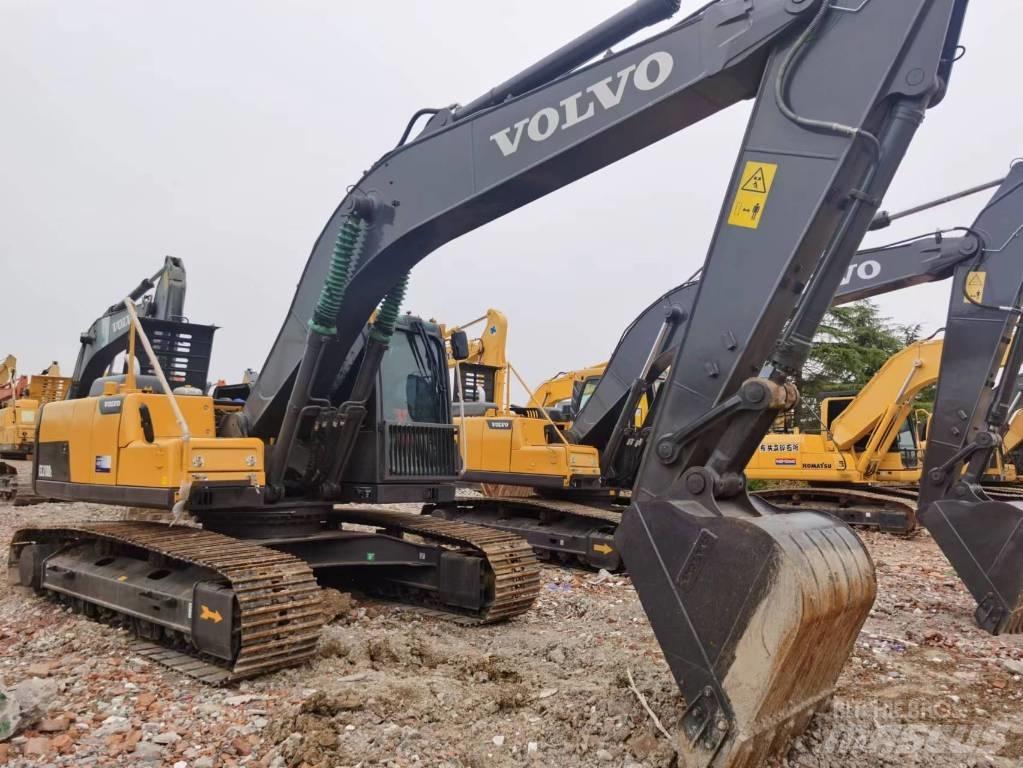 Volvo EC210D 履带挖掘机