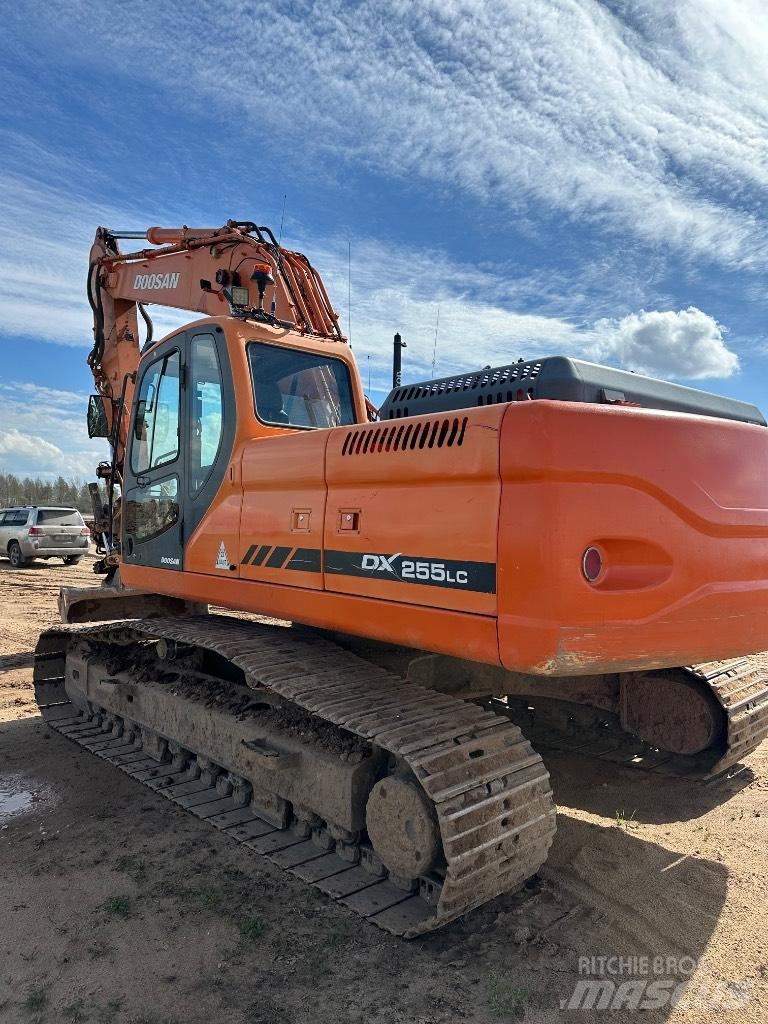 Doosan DX 255 LC 履带挖掘机