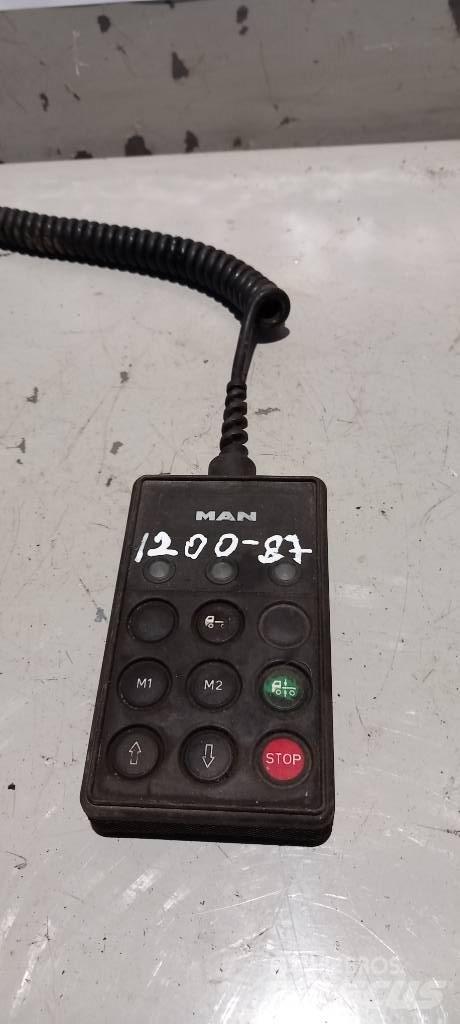 MAN TGA.     4460561380 电子设备