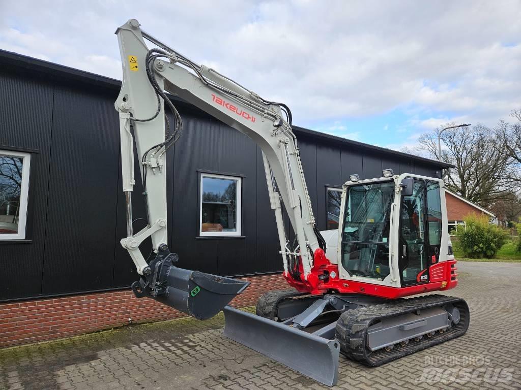 Takeuchi TB 290 中型挖掘机