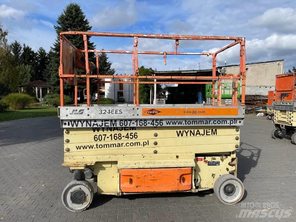 JLG 3246 ES 剪叉式升降机