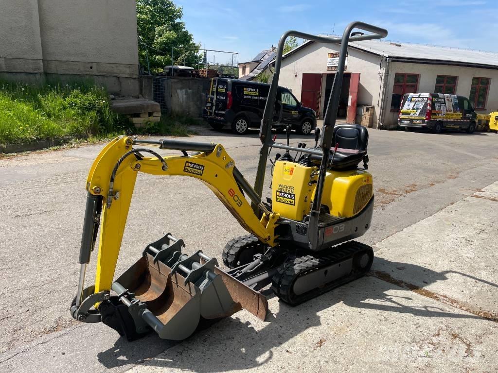 Wacker Neuson 803 小型挖掘机