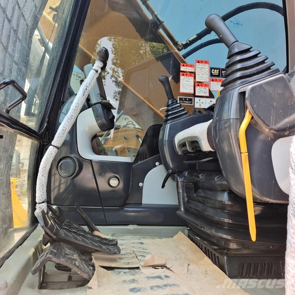 CAT 324 D 履带挖掘机