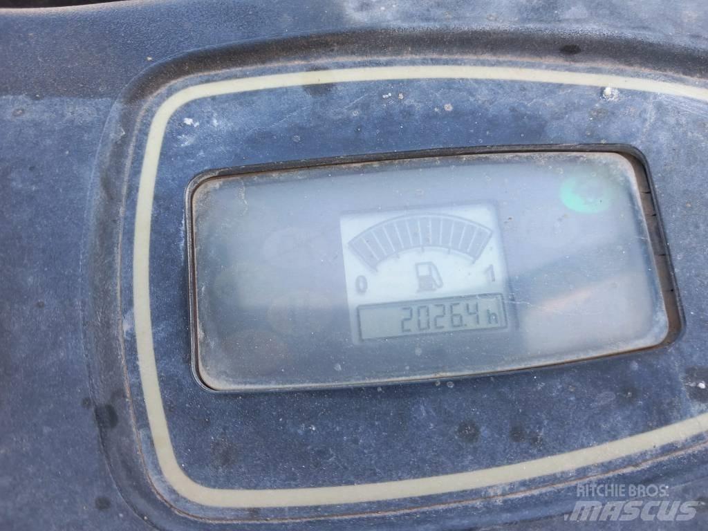 JCB 8030 ZTS 小型挖掘机