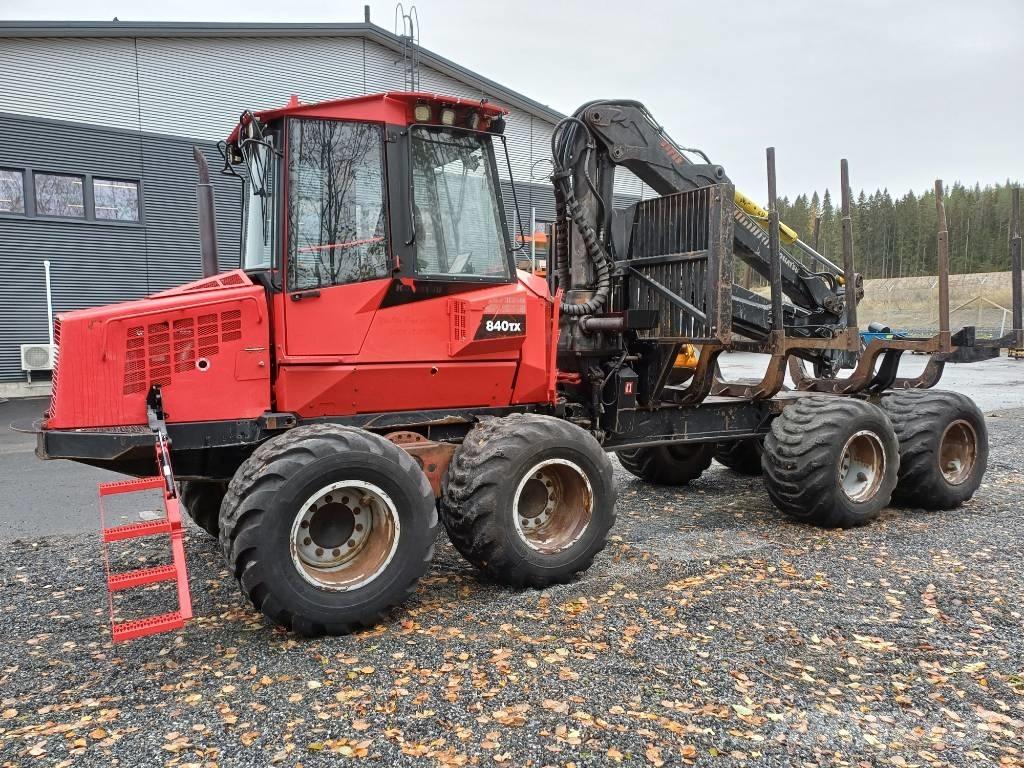 Komatsu 840 TX 集运机