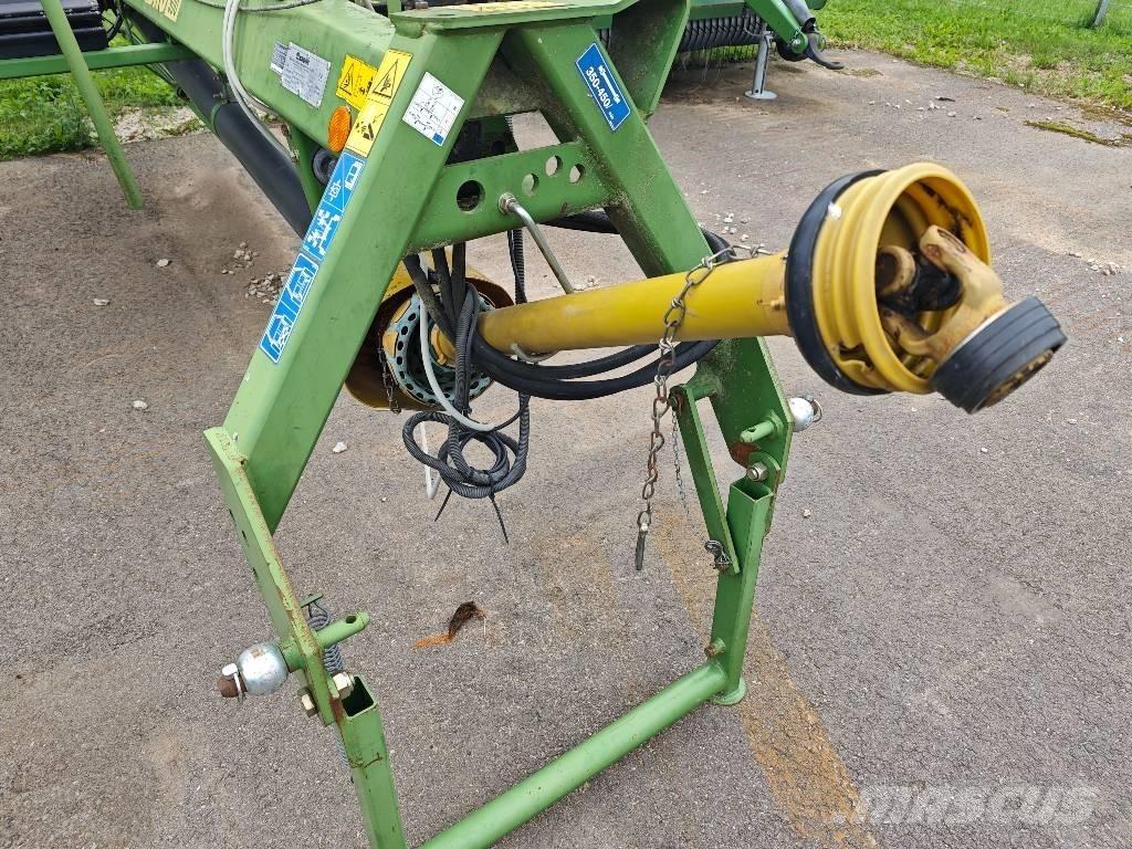 Krone Swardo 900 料堆整形机