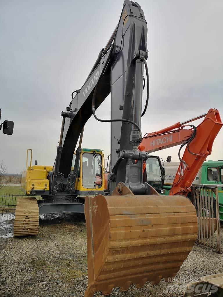 Volvo EC 290 B LC 履带挖掘机