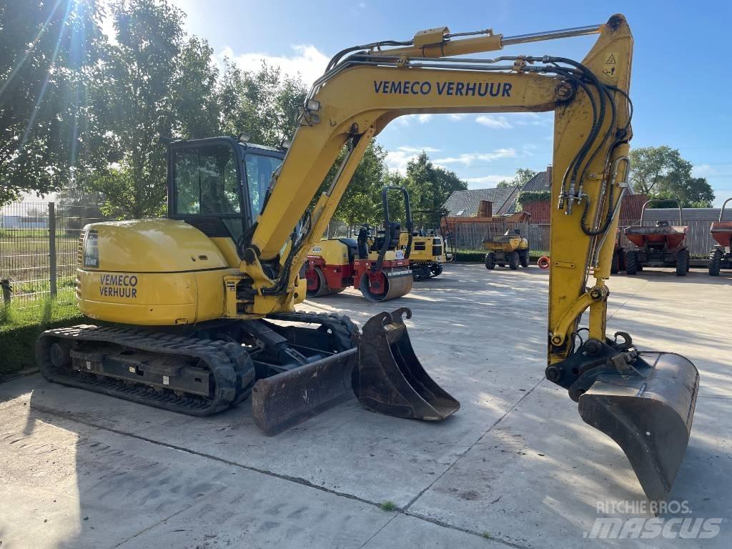 Komatsu PC 80 MR-5 中型挖掘机