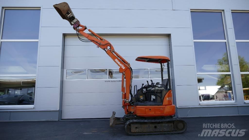 Komatsu PC 26 MR 小型挖掘机