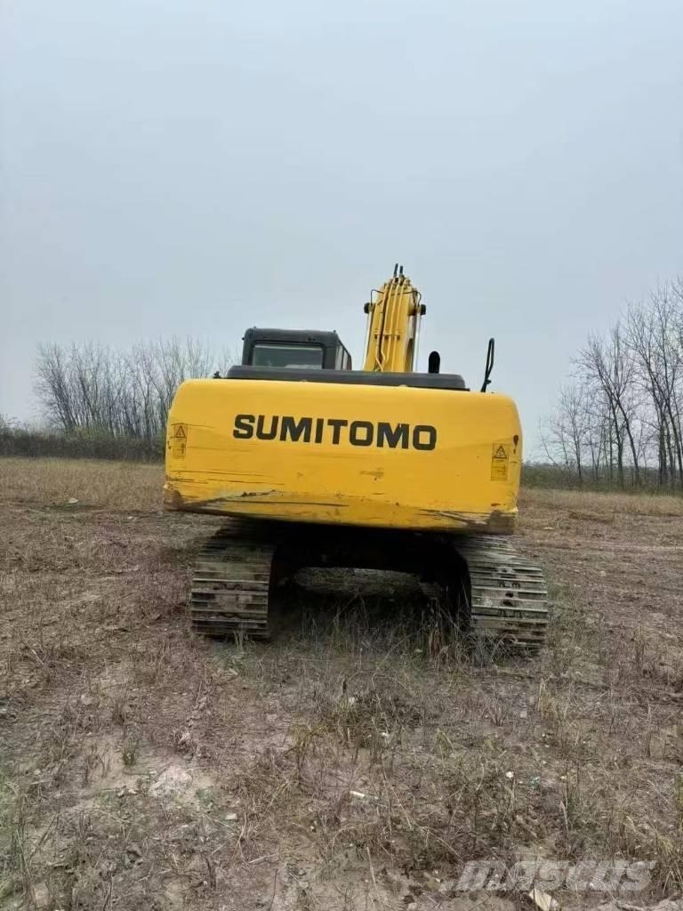 Sumitomo SH210-5 履带挖掘机