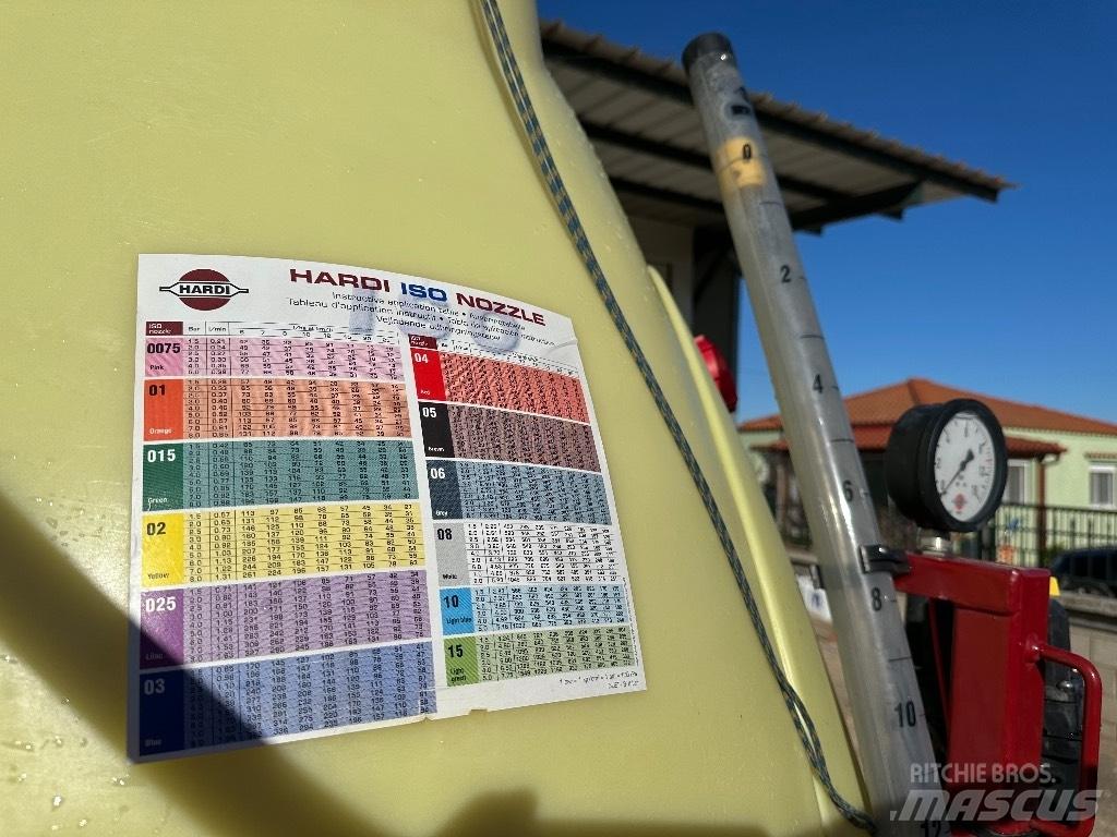 Hardi Ranger 2500 牵引式喷雾机