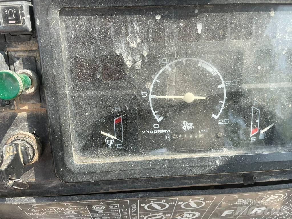 JCB 3 CX 反铲装载机