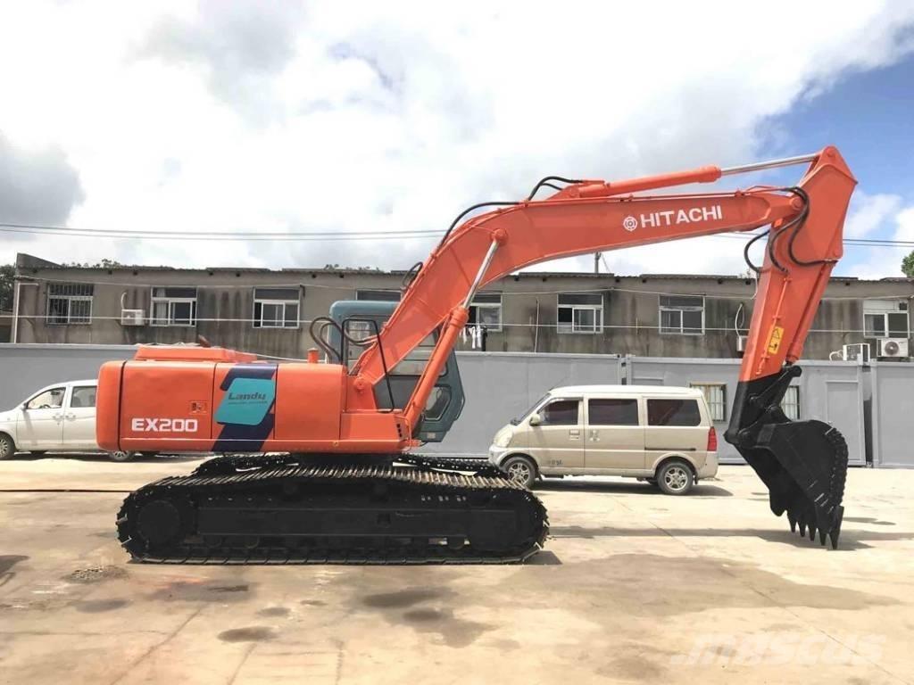 Hitachi EX200 履带挖掘机