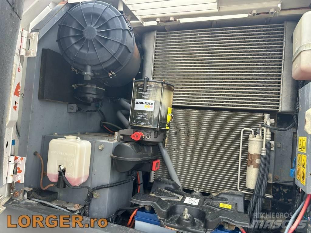 Hitachi ZX 140 W-3 轮式挖掘机