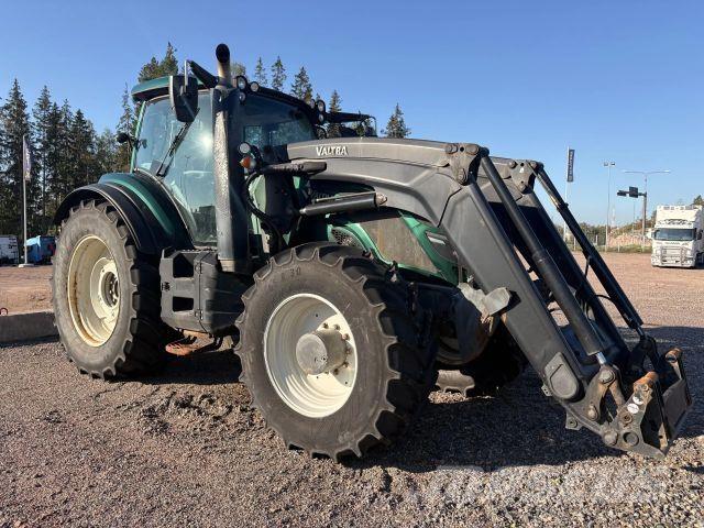 Valtra T234 Direct 拖拉机/农用车