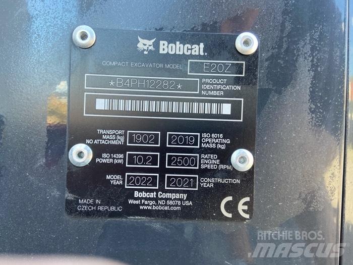 Bobcat E20z 小型挖掘机