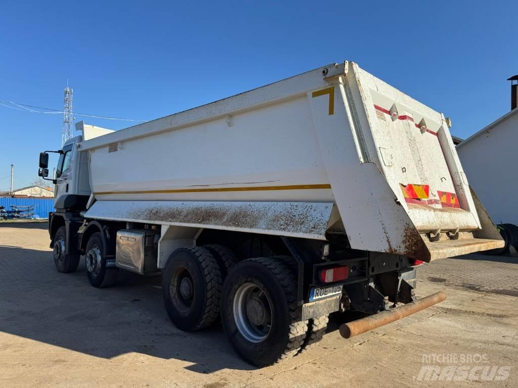 Ford Cargo 自卸式货车