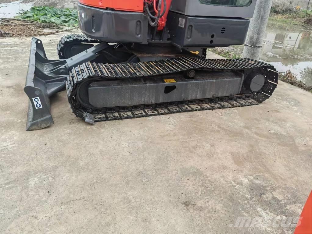 Hitachi ZX 55 UR 小型挖掘机