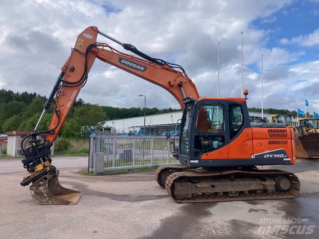Doosan DX 140 LC-3 履带挖掘机
